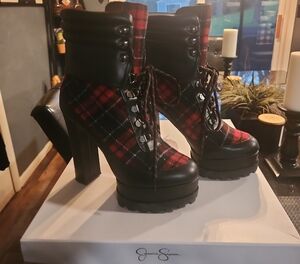 Jessica Simpson Red and Black Heeled Boots
